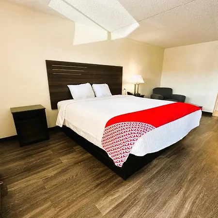 Oyo Hotel San Antonio Lackland Afb Seaworld Hwy 90 W Exterior photo