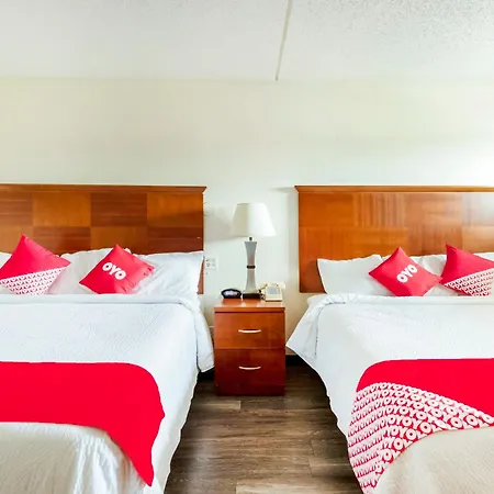 Oyo Hotel San Antonio Lackland Afb Seaworld Hwy 90 W Exterior photo